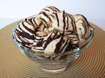 Zebra Meringues