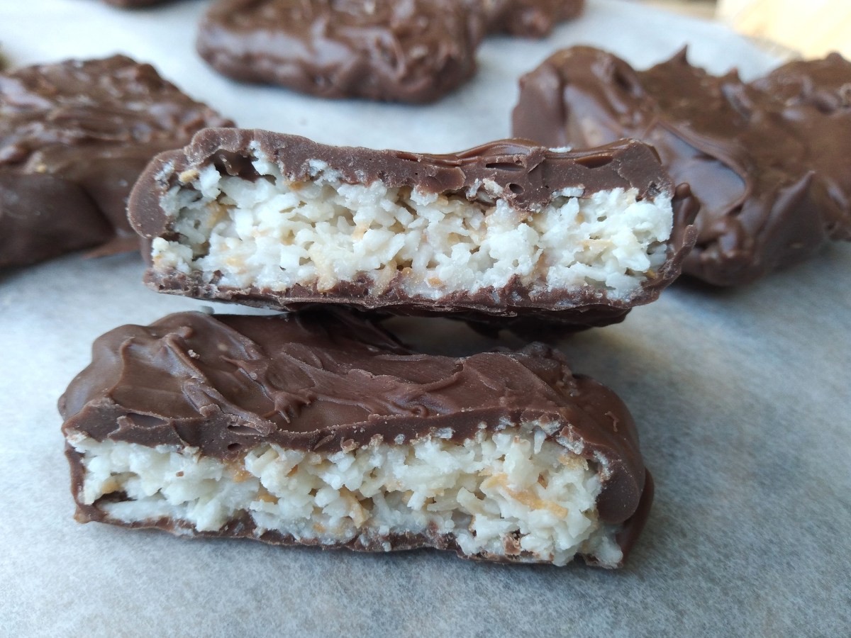 Chocolate Coconut Bites