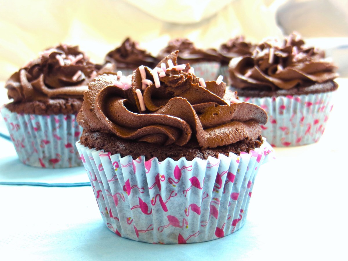 Almond Meal Chocolate Cupcakes (Gluten Free, Dairy&nbsp;Free)